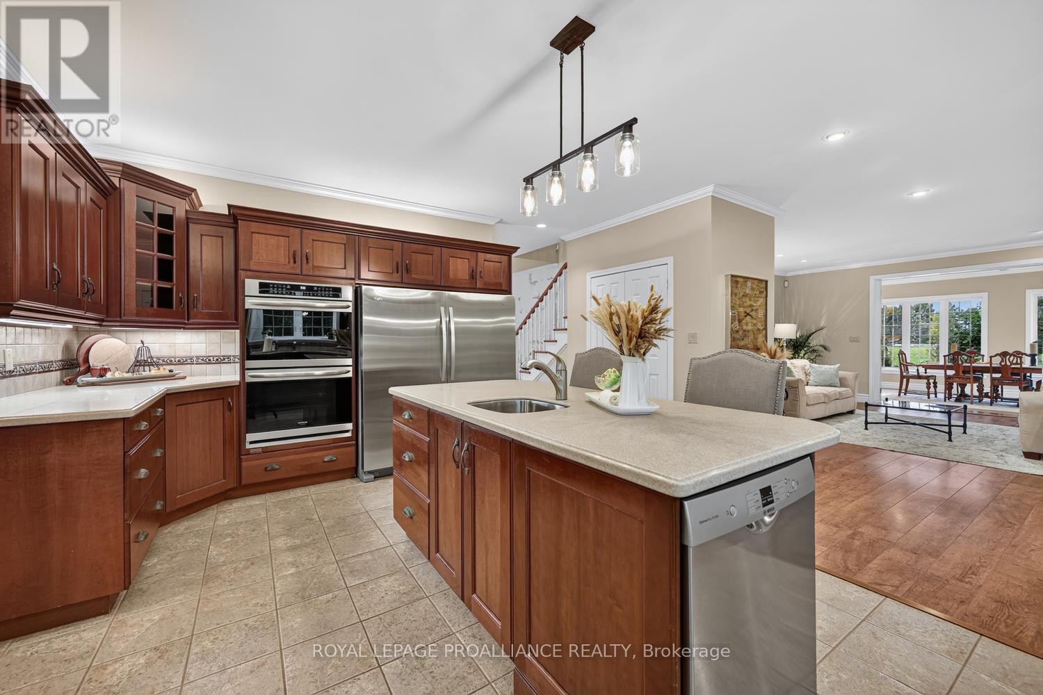 1131 Irace Drive — photo 11