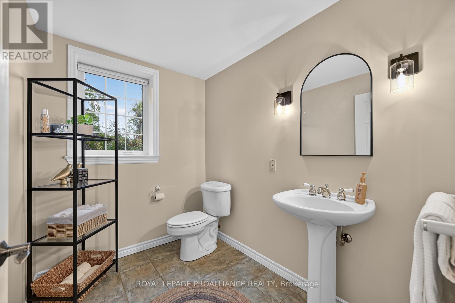 1131 Irace Drive — photo 18