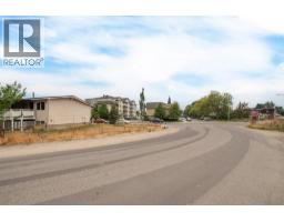 651 Richter Street, Kelowna, BC V1Y2J6 Photo 34