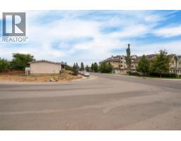 651 Richter Street, Kelowna, BC V1Y2J6 Photo 35