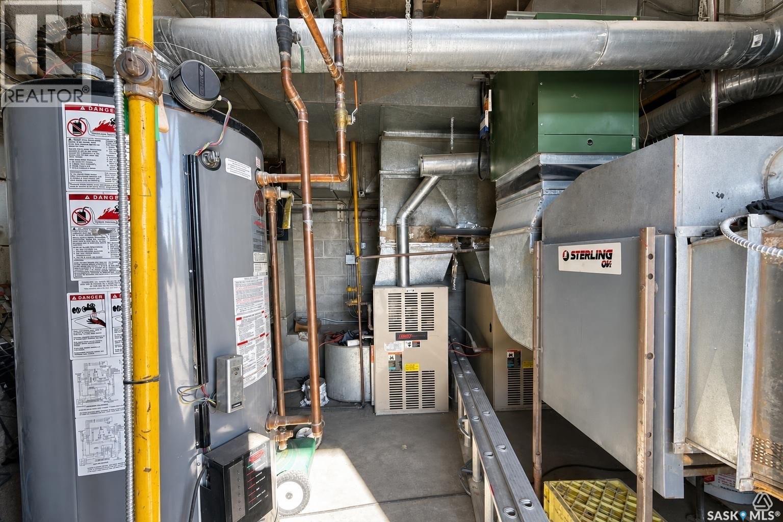 320 South Service ROAD E, Swift Current — photo 24