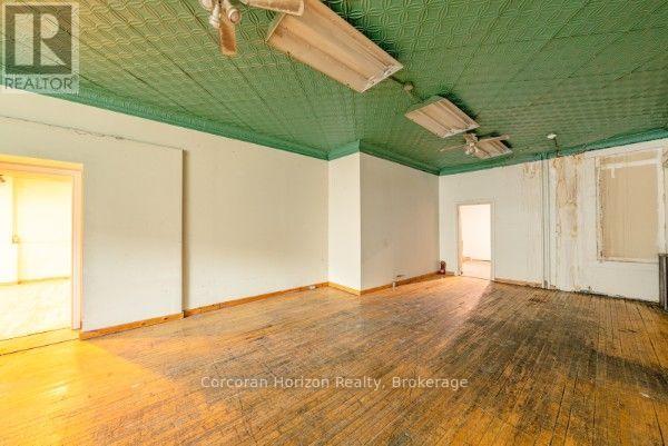 463-465 KING STREET E, Hamilton (Landsdale)