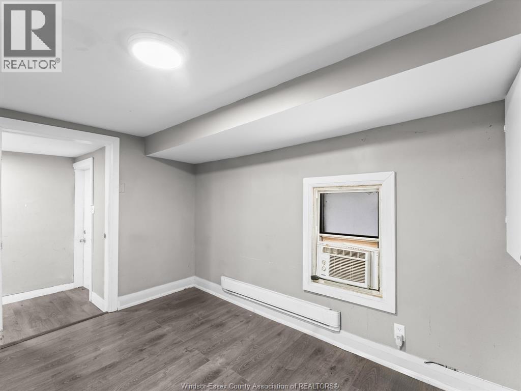 446 WYANDOTTE STREET West, Windsor — photo 12