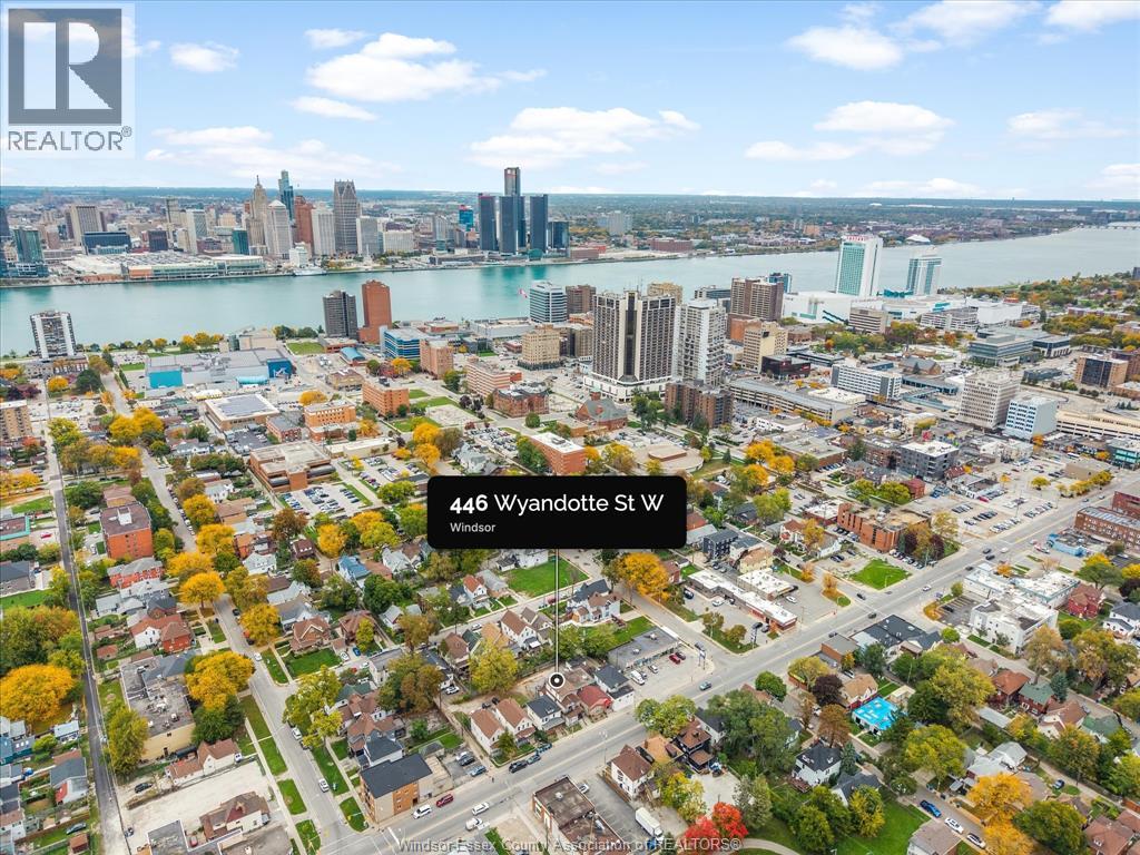446 Wyandotte Street West — photo 46