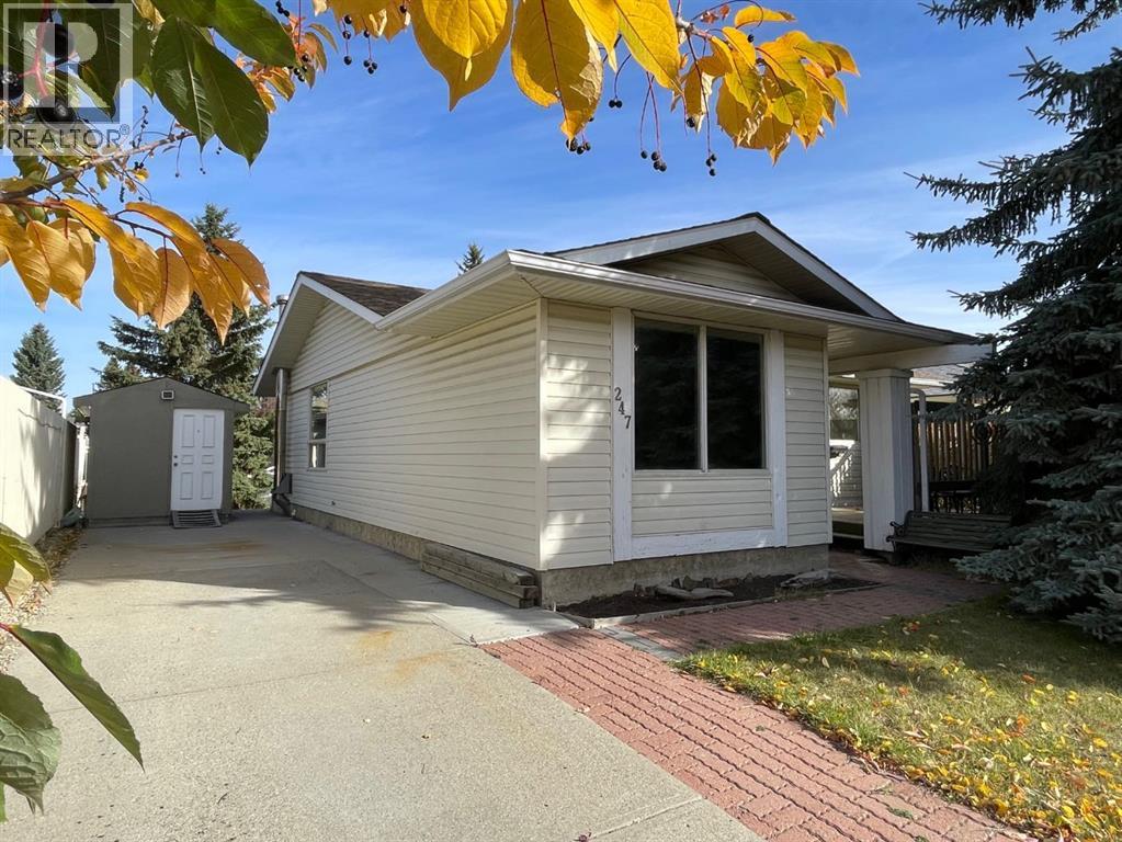 247 Bracewood Road SW, Calgary
