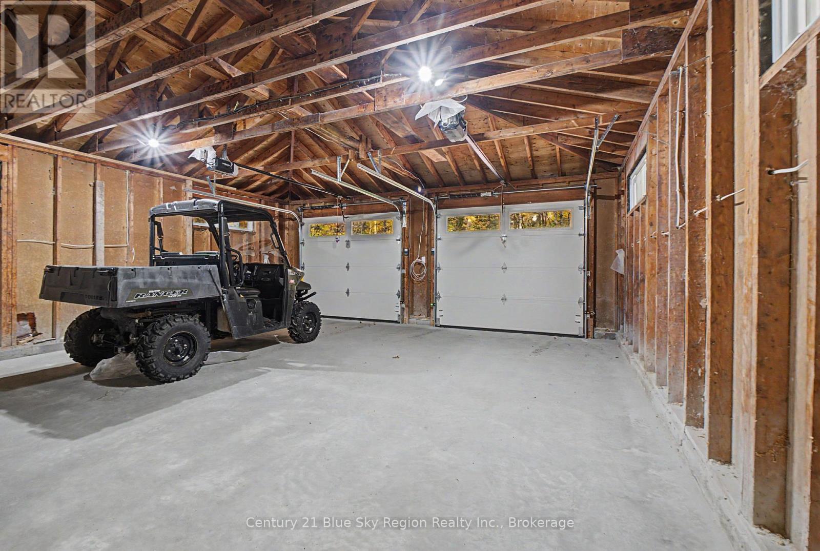686 Laplage Road — photo 30
