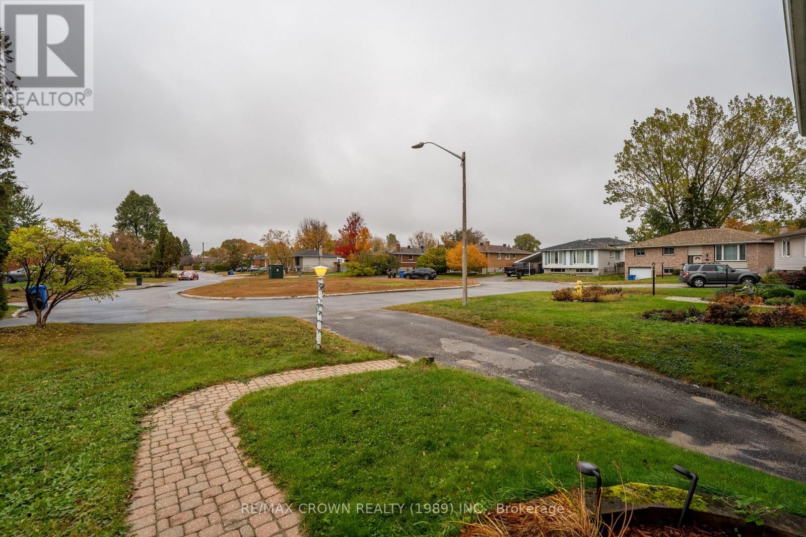 19 Knox Court — photo 33