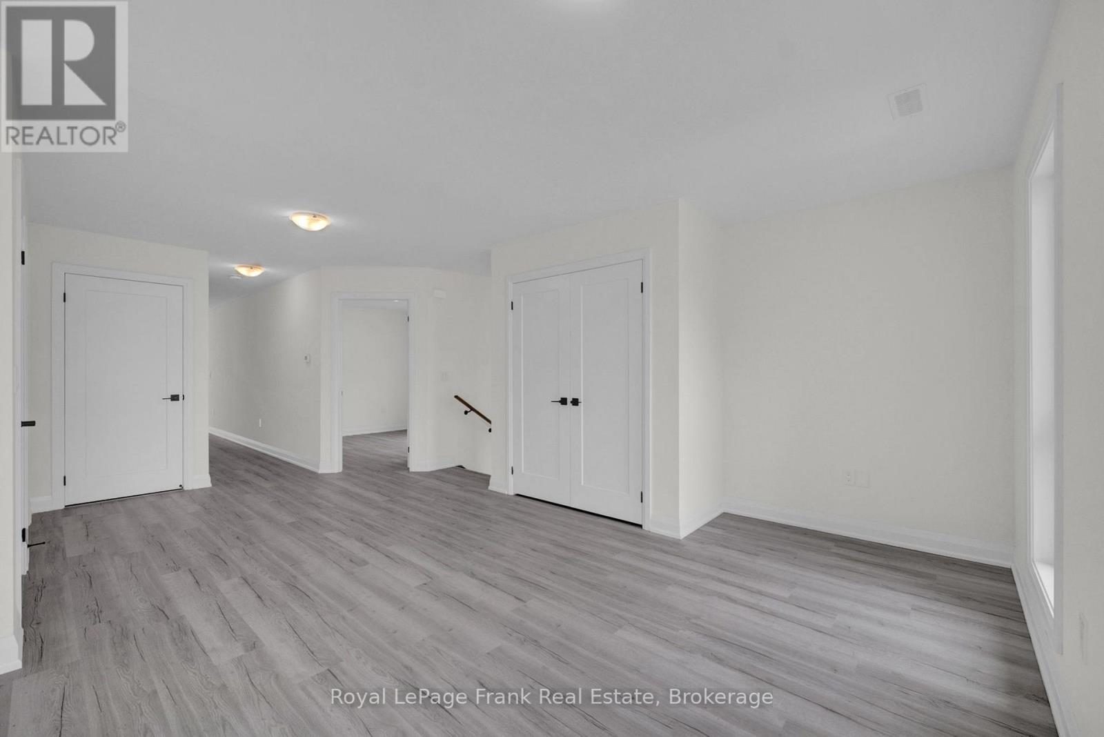 323 Anderson Avenue — photo 10