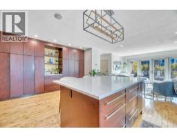 202, 814 Memorial Drive NW - photo 14