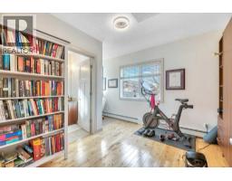 202, 814 Memorial Drive NW - photo 23