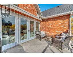 202, 814 Memorial Drive NW - photo 29