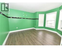 10 Meda Street, St  Thomas, ON N5P1W5 Photo 17