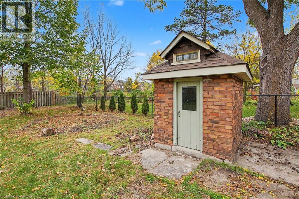 437 GARDEN Street - 23