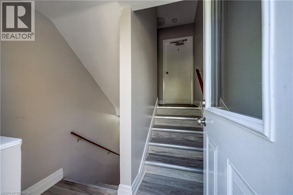 283 Becker Street — photo 25