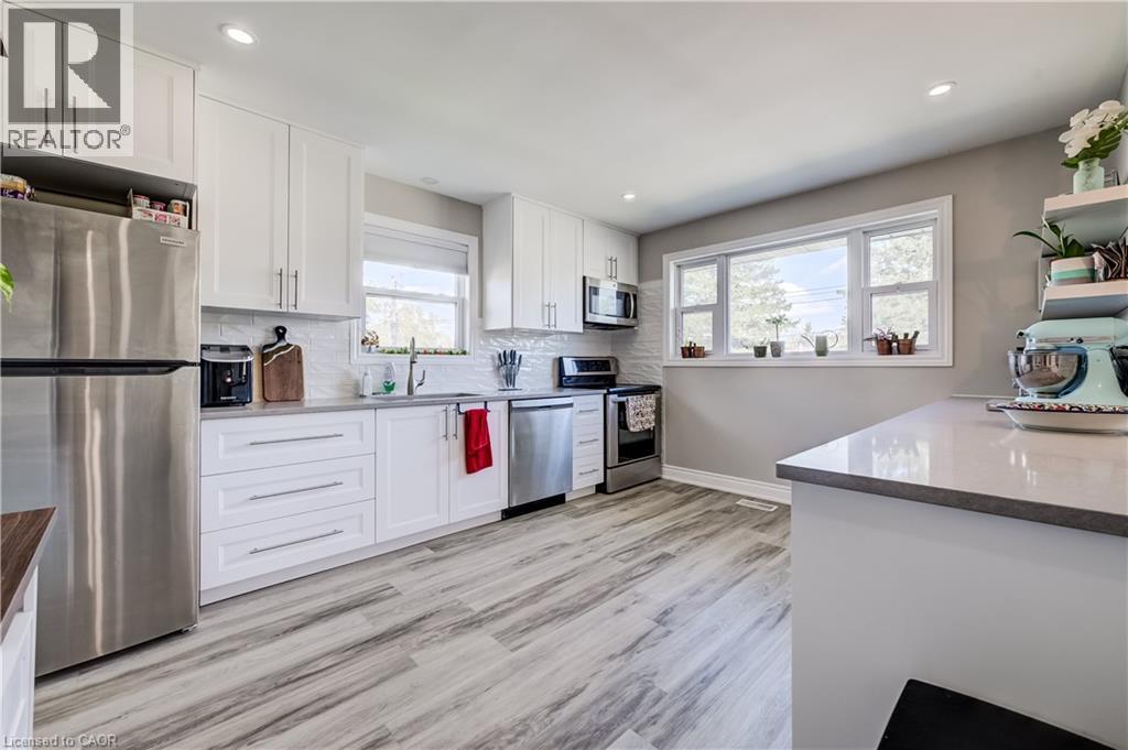 283 BECKER Street - 7