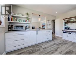 283 Becker Street, Kitchener, ON N2B1X8 Photo 10