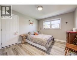 283 Becker Street, Kitchener, ON N2B1X8 Photo 11