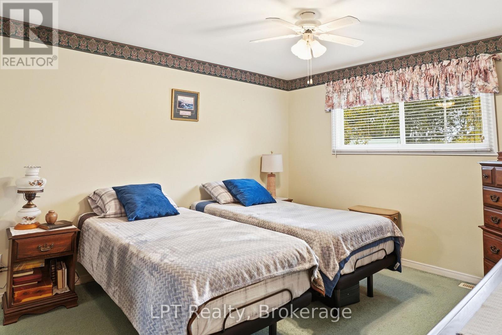 463 Frank Street — photo 23