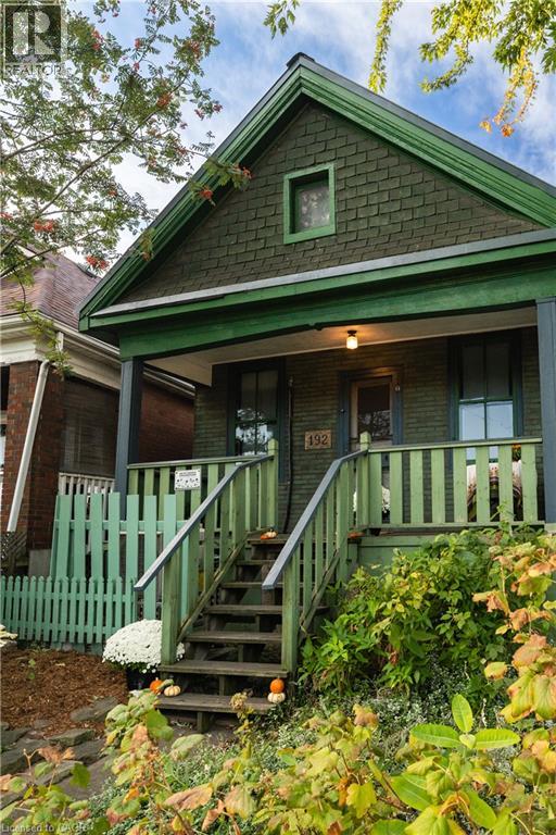 192 GRENFELL Street, Hamilton — photo 4