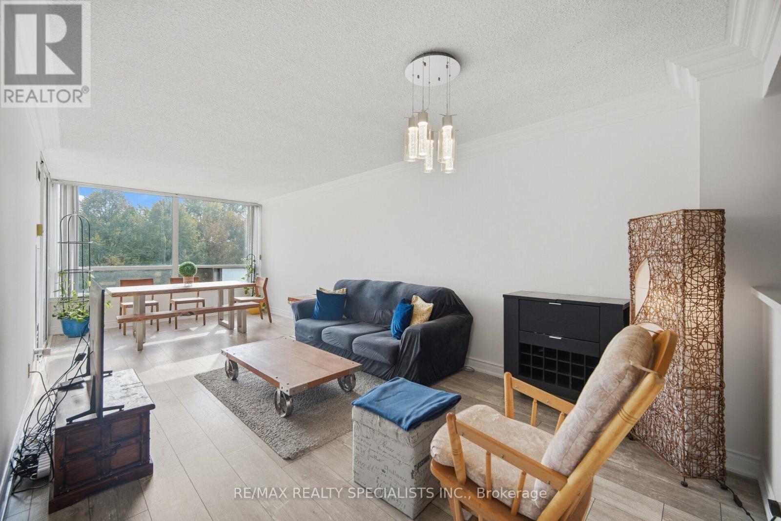 #306 1131 STEELES AVENUE W - 17