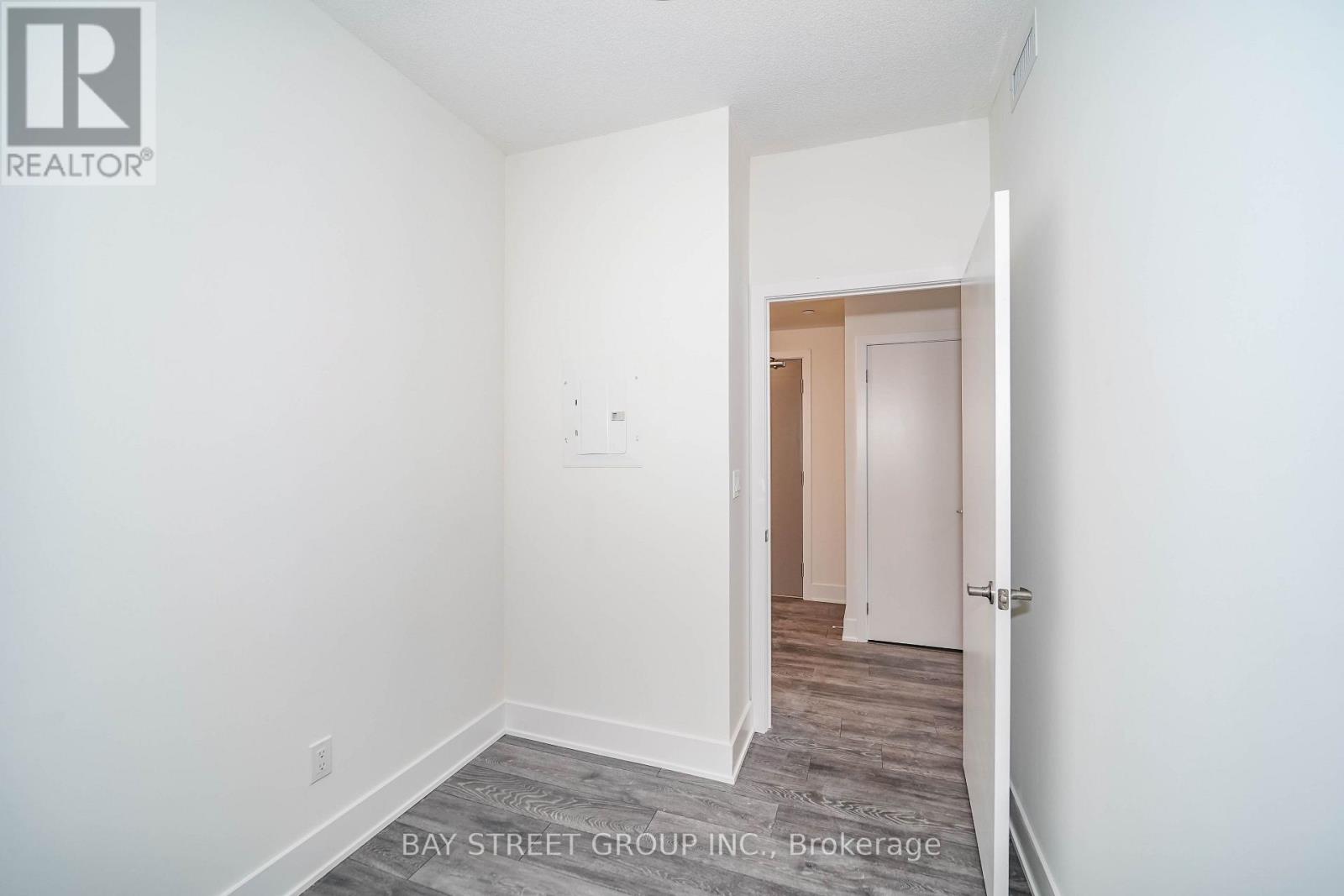 2016 - 188 FAIRVIEW MALL DRIVE, Toronto (Don Valley Village) — photo 7