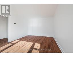 Main - 14 Alexis Boulevard, Toronto, ON M3H2P3 Photo 8
