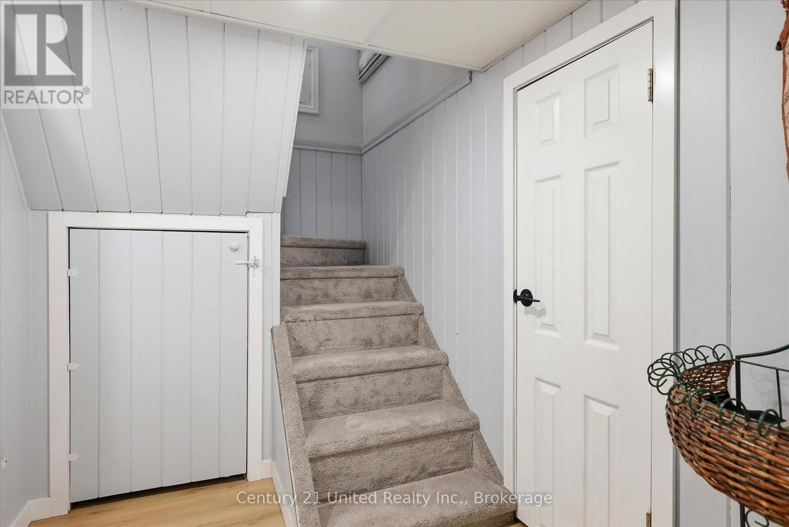 151 Elizabeth Avenue — photo 28