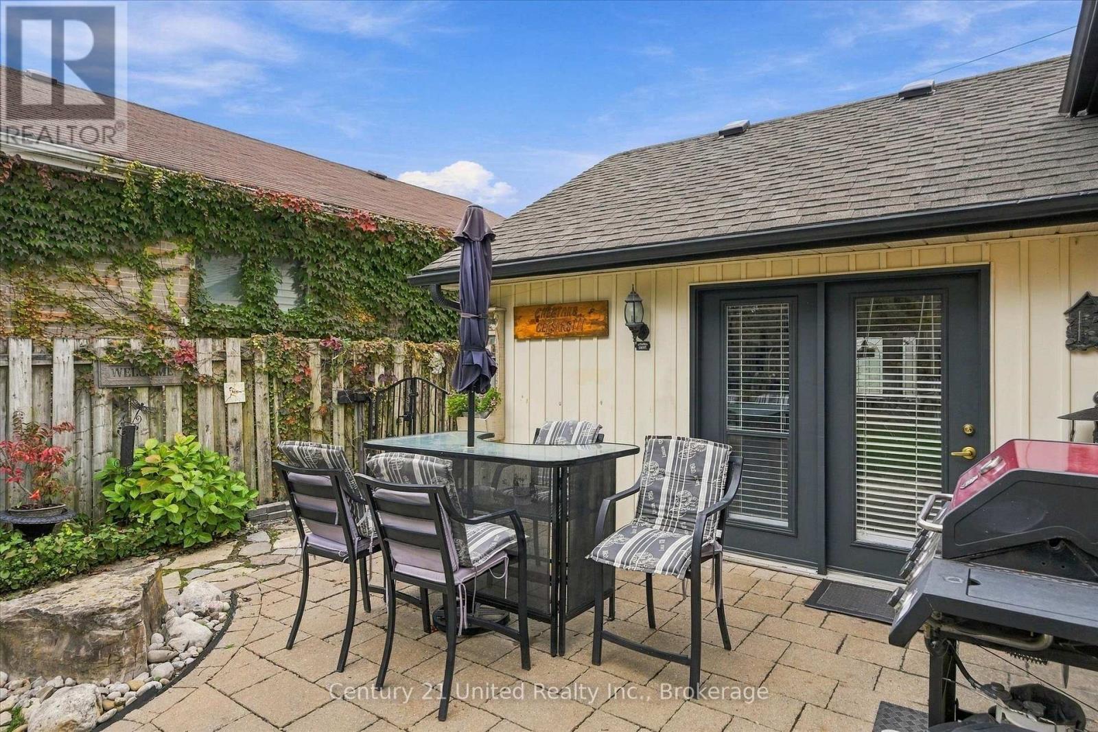 151 Elizabeth Avenue — photo 39
