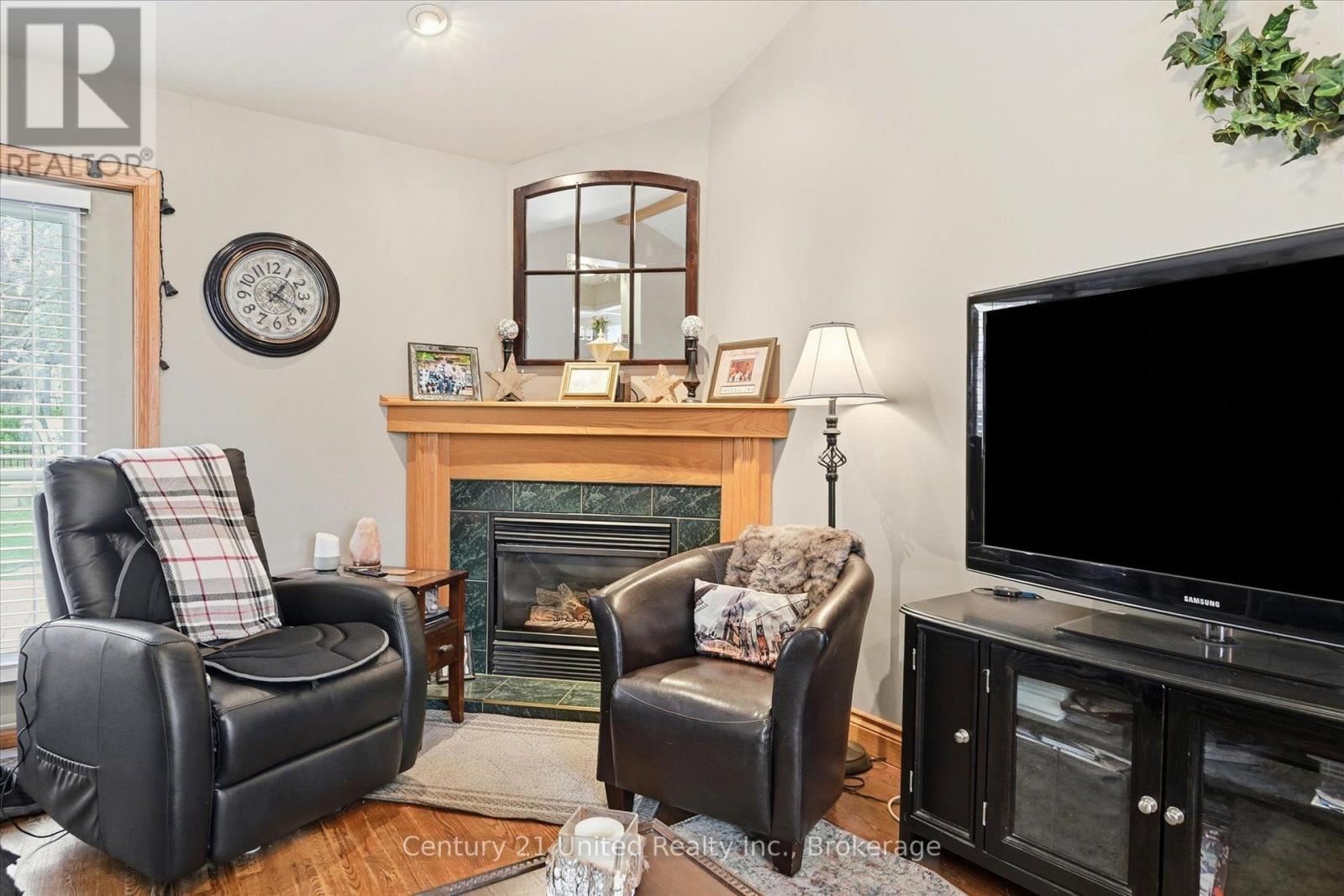 151 ELIZABETH AVENUE, Peterborough (Northcrest Ward 5) — photo 8