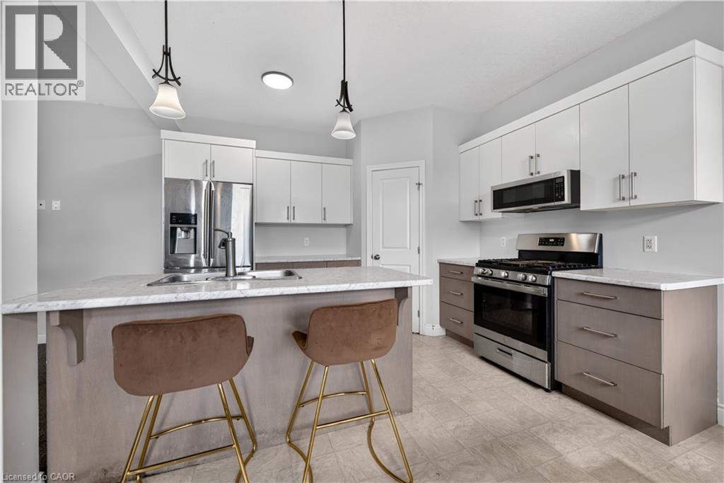 32 Ashberry Place — photo 13