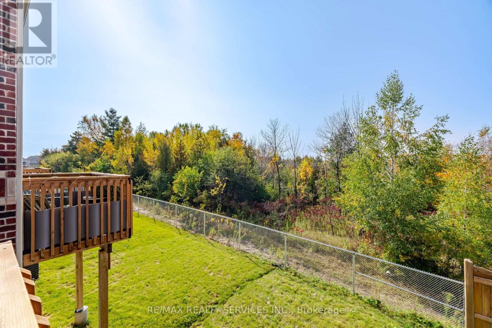 1221 JIM BREWSTER CIRCLE - 44