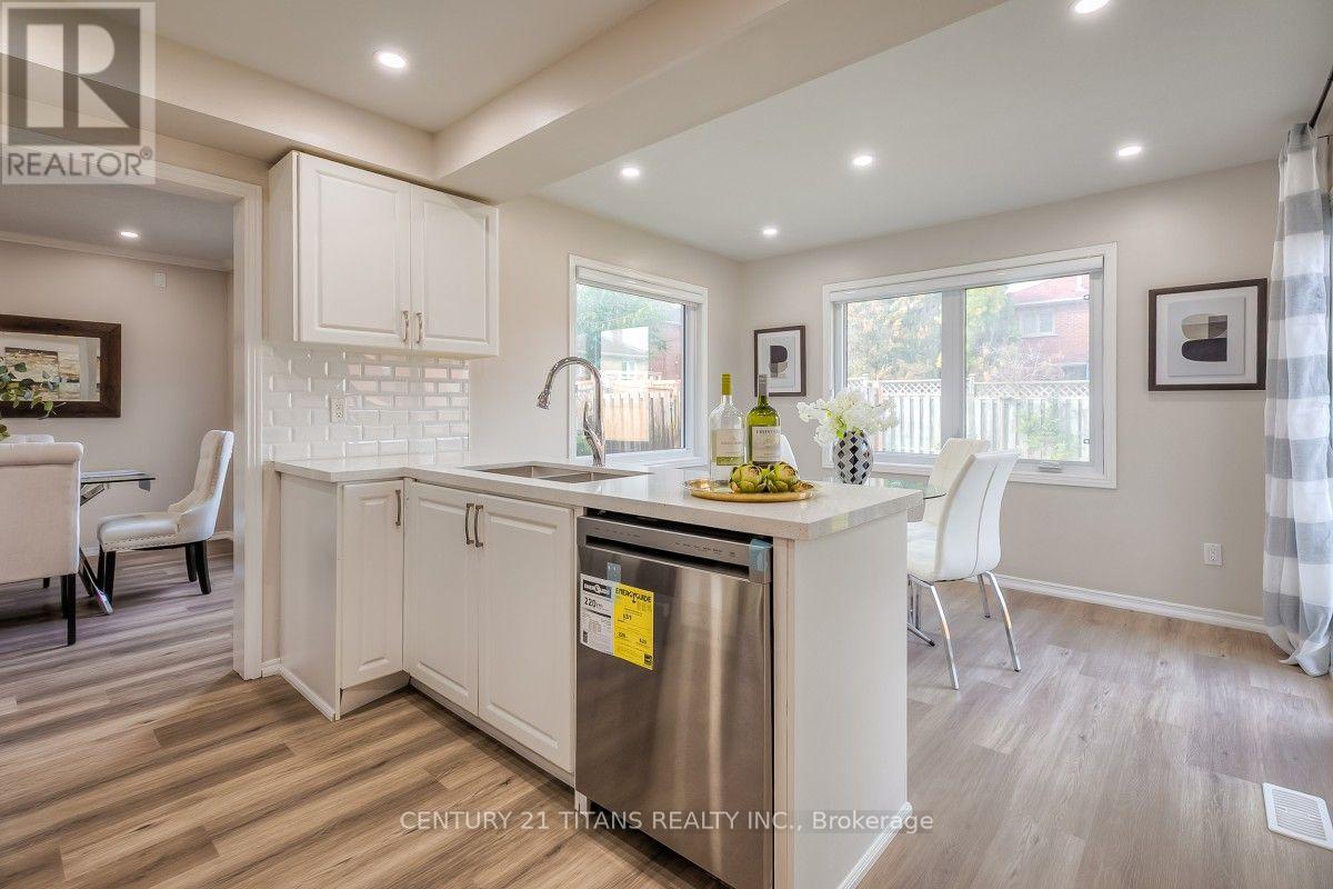 20 Millstone Crescent, Whitby, ON photo 15