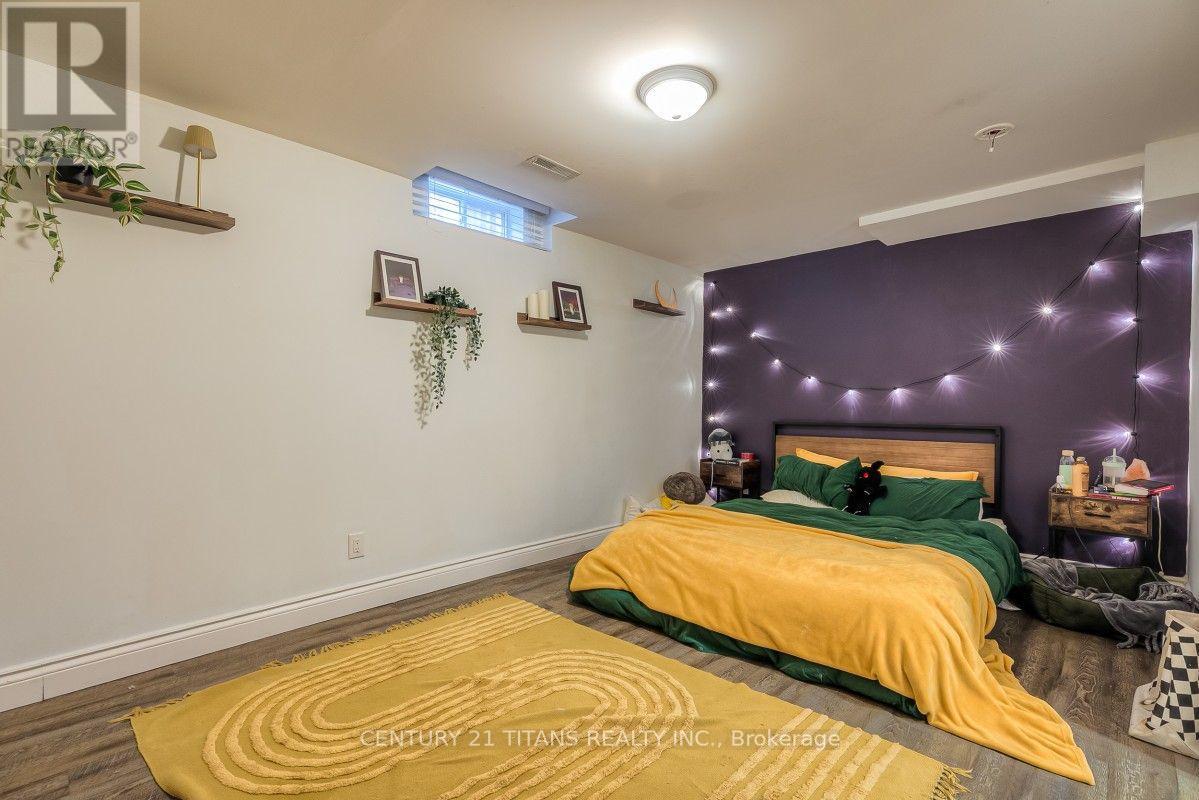20 MILLSTONE CRESCENT - 38