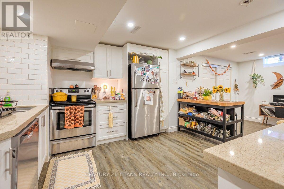 20 MILLSTONE CRESCENT - 40