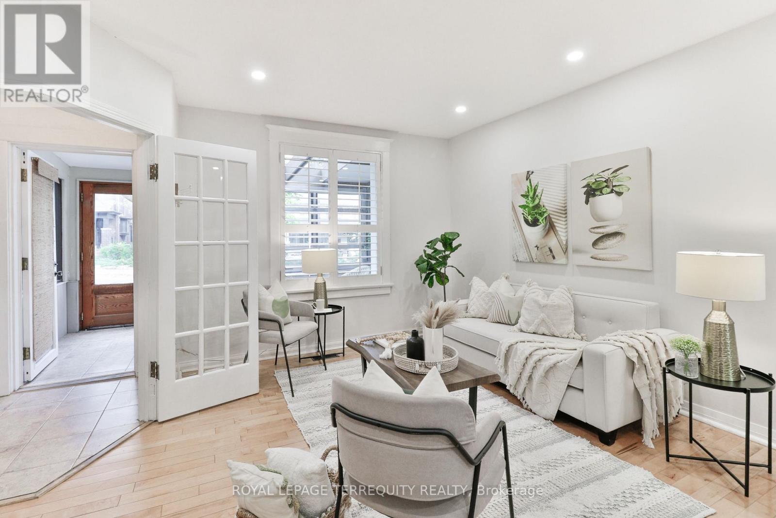 312 Kenilworth Avenue, Toronto, ON photo 15