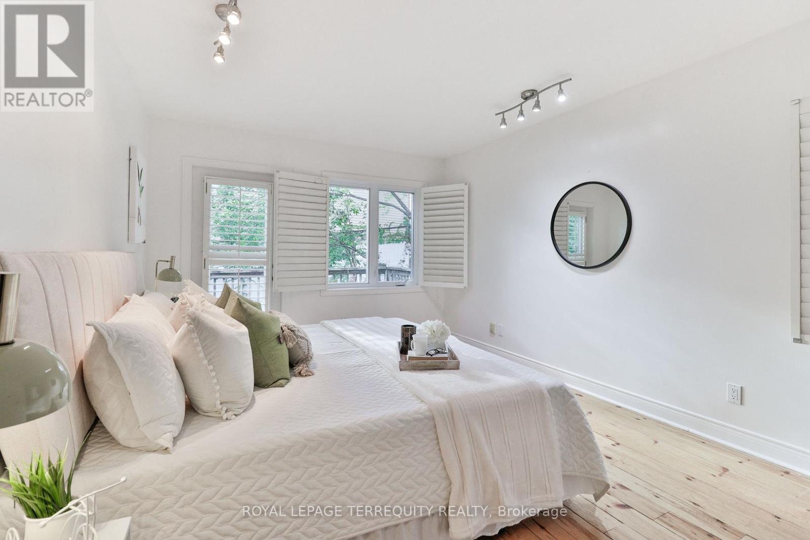 312 Kenilworth Avenue, Toronto, ON photo 25