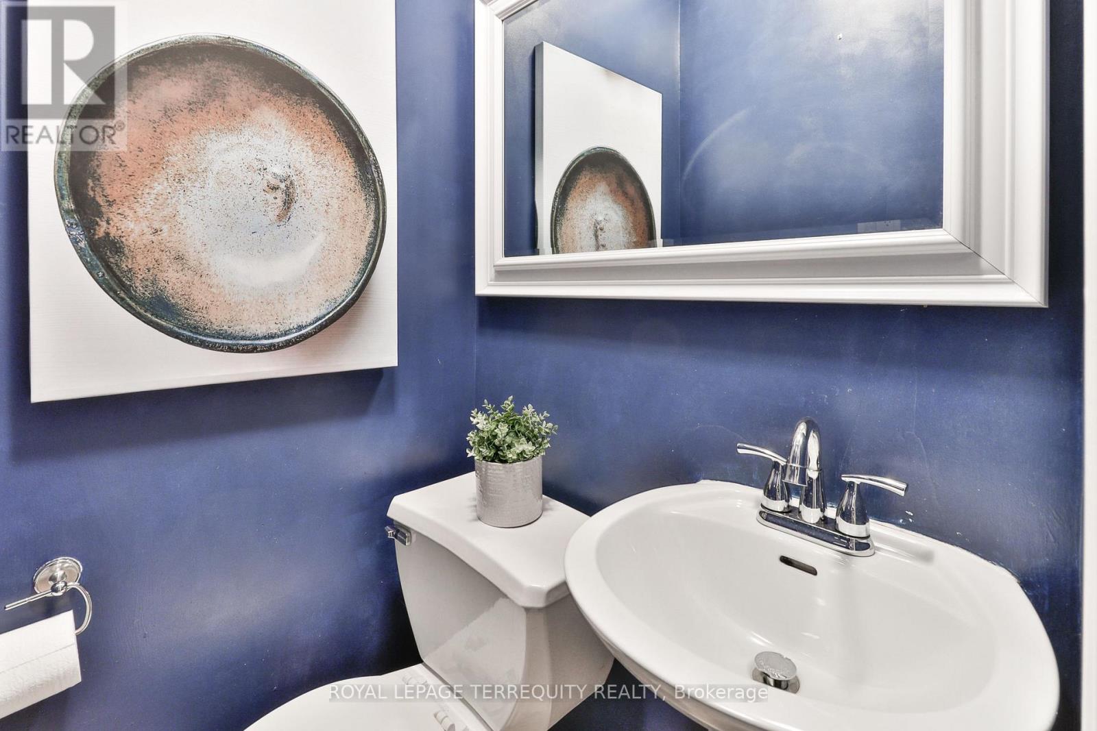 312 Kenilworth Avenue, Toronto, ON photo 36