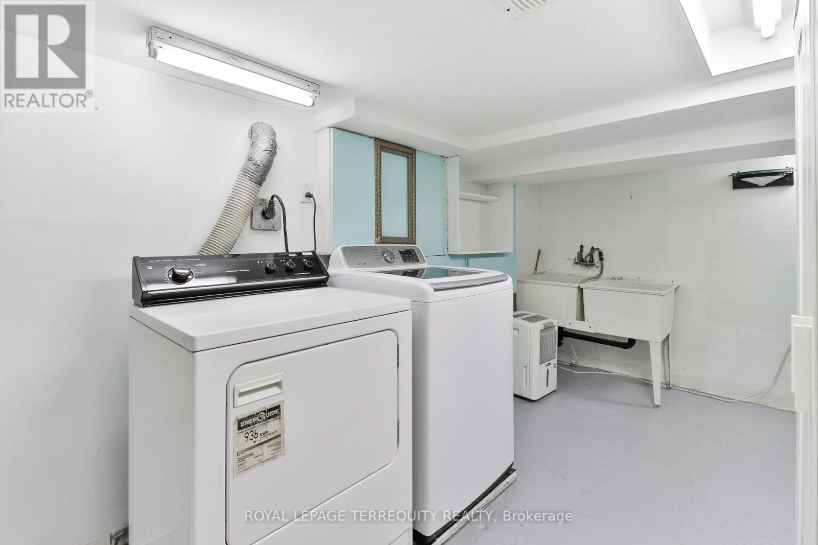 312 Kenilworth Avenue, Toronto, ON photo 43