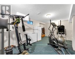 806 Linden Court, Whitby, ON L1N6S8 Photo 23