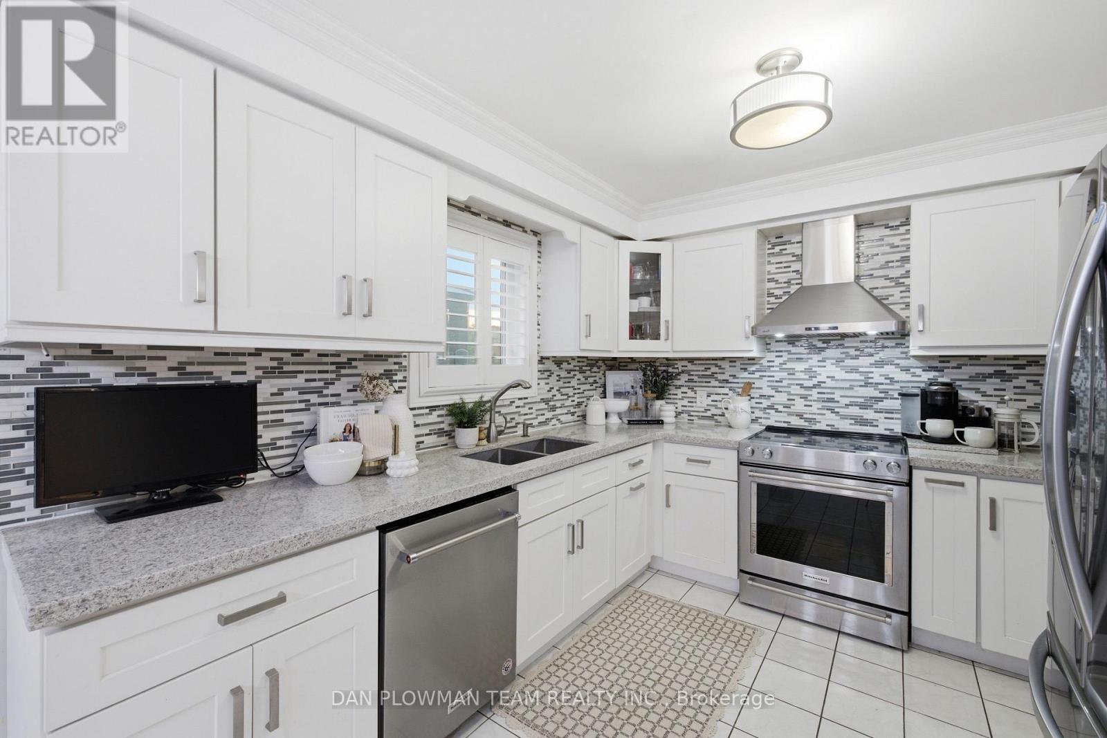 1603 DELLBROOK AVENUE, Pickering (Brock Ridge) — photo 12