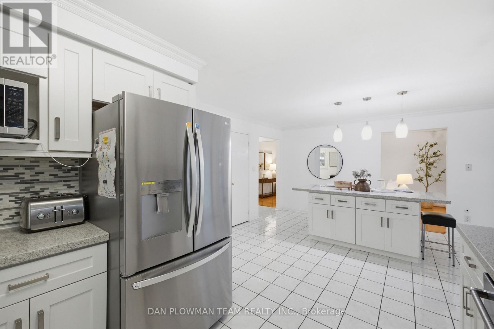 1603 Dellbrook Avenue, Pickering, ON photo 13