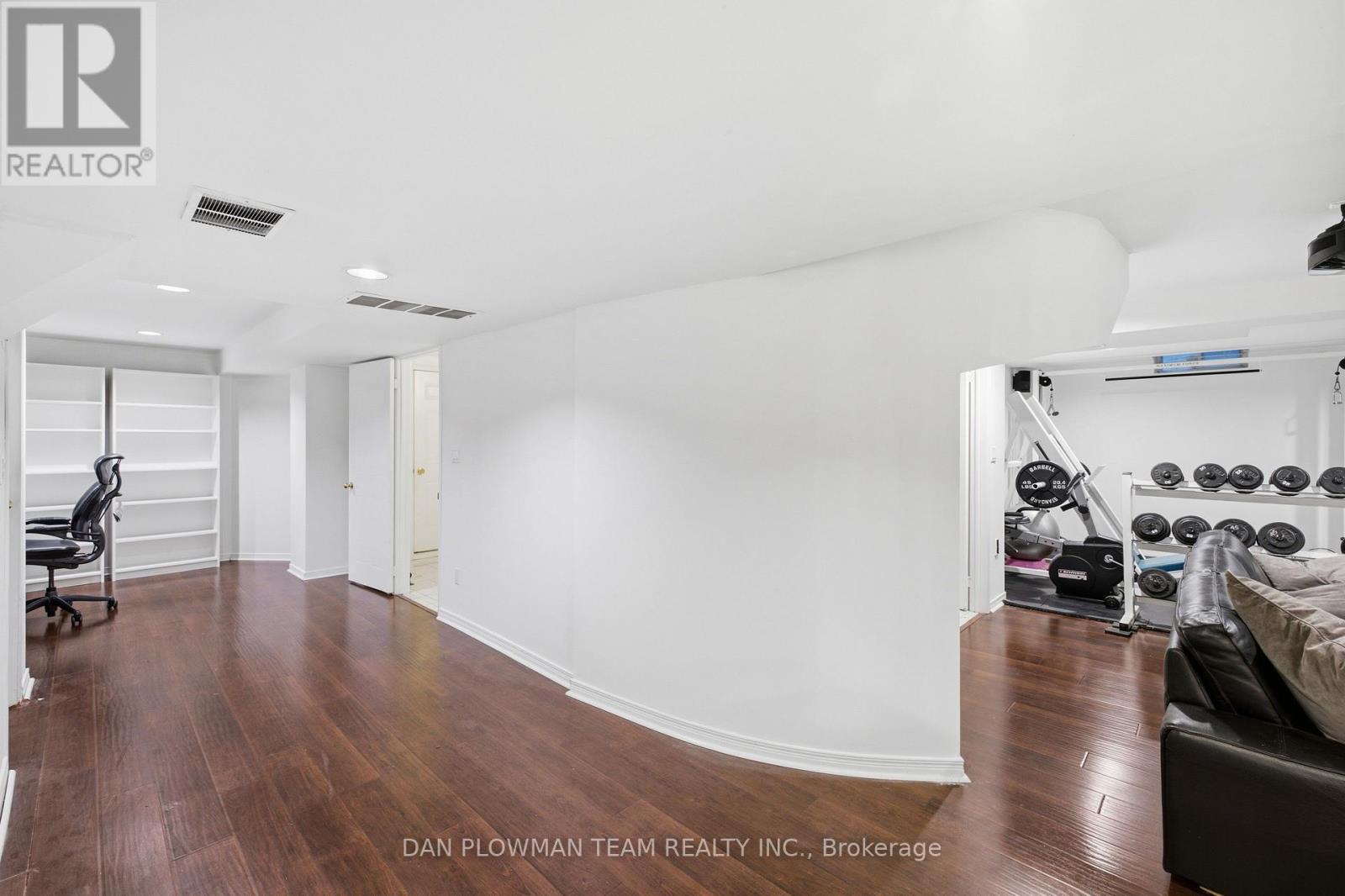 1603 Dellbrook Avenue, Pickering, ON photo 36
