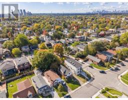57 Yardley Avenue, Toronto, ON M4B2A9 Photo 25