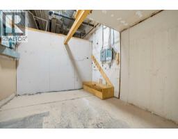 202 12c Street N, Lethbridge, AB T1H2M7 Photo 19
