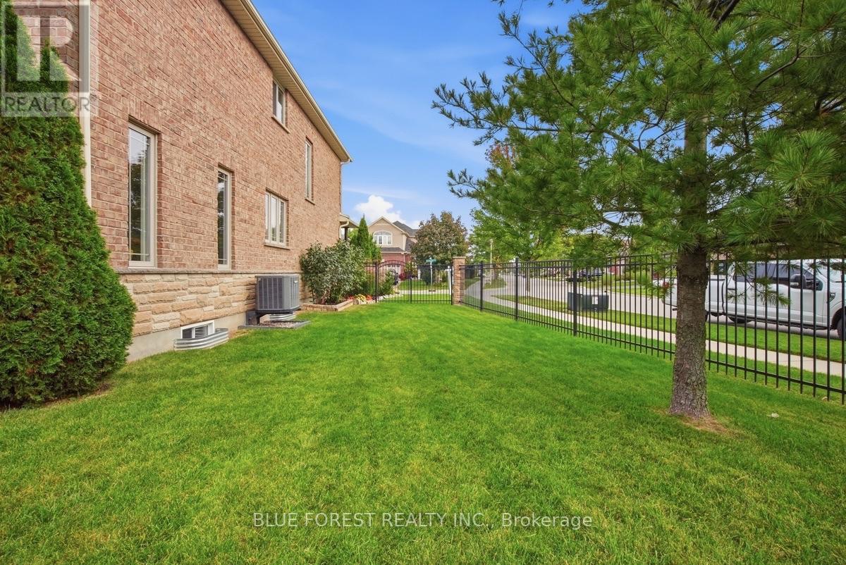1197 Cardinal Road — photo 38
