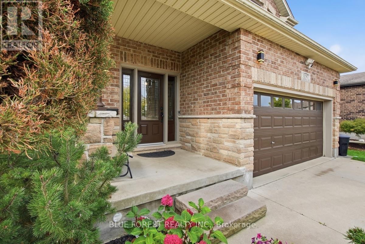 1197 CARDINAL ROAD, London South (South U) — photo 5