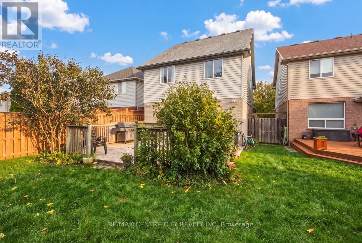 847 Whetherfield Street — photo 42