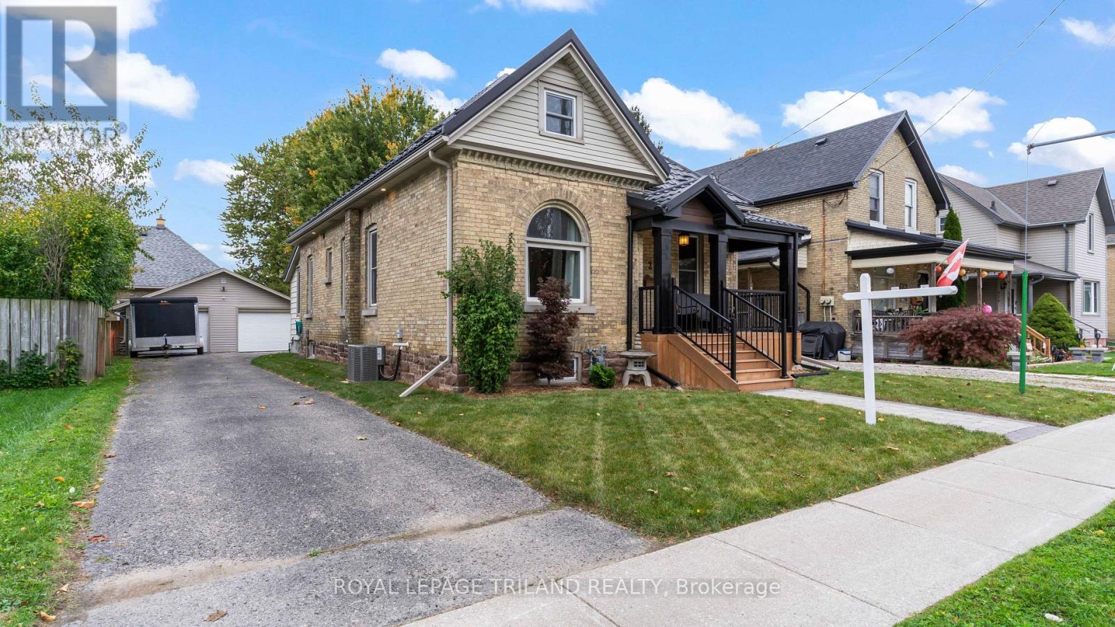 282 ROSS STREET, St. Thomas — photo 2