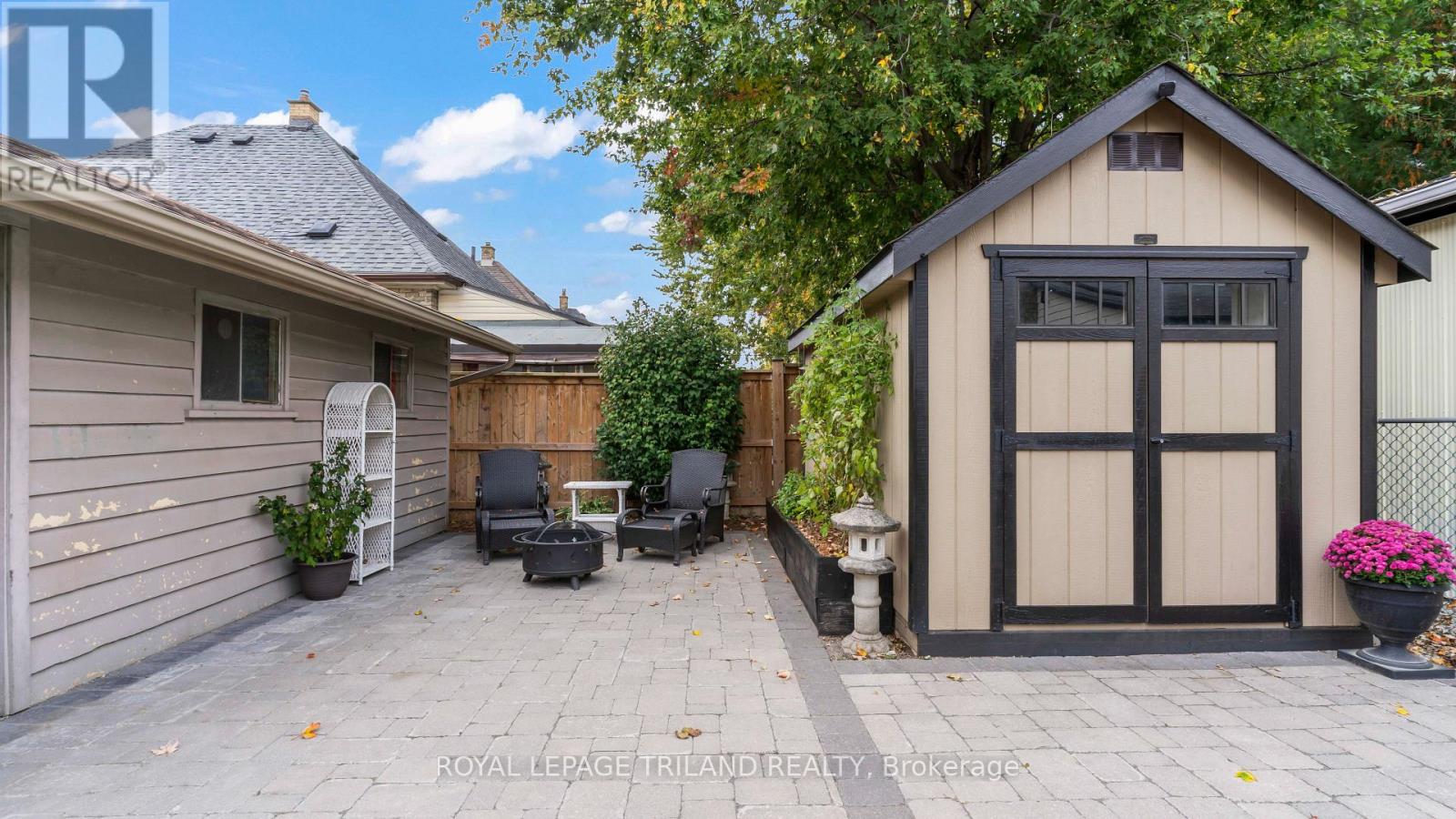 282 Ross Street — photo 37