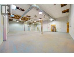 202 12c Street N, Lethbridge, AB T1H2M7 Photo 11